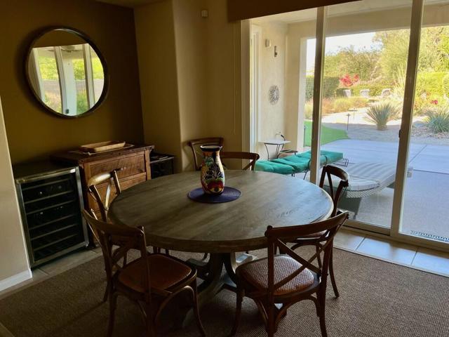 81407 Golden Poppy Way, La Quinta CA: https://media.crmls.org/mediaz/9aa16d2d-0b4c-4fbb-8743-3c4ca5090578.jpg
