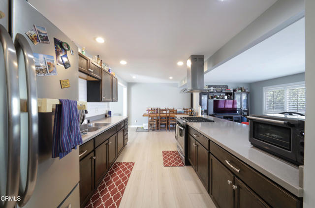 Detail Gallery Image 13 of 32 For 3911 S G St, Oxnard,  CA 93033 - 3 Beds | 2 Baths