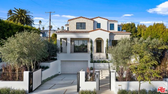 15319 Earlham Street, Pacific Palisades, California 90272, 6 Bedrooms Bedrooms, ,8 BathroomsBathrooms,Single Family Residence,For Sale,Earlham,24360267