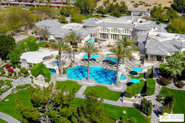 1 Saint Petersburg Court, Rancho Mirage CA: https://media.crmls.org/mediaz/9aa27901-c6c4-4778-a95d-722caf93b359.jpg