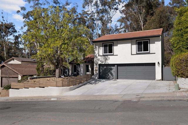 Image 2 of 57 For 10594 Rookwood Drive