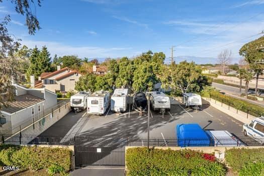 476 Harbor Lights Lane, Port Hueneme CA: https://media.crmls.org/mediaz/9aa31ac3-a77c-4d44-a790-03d14acc9c3c.jpg