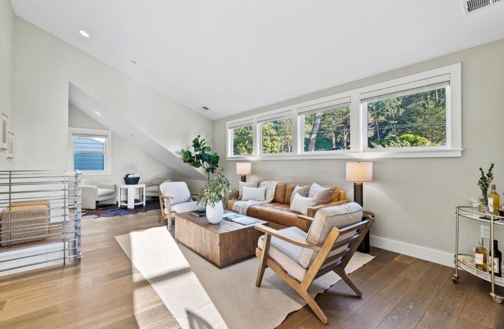 9Aa3Bdf0 1E30 4De6 894A 9D08C647E29C 191 Winona Avenue, Pacifica, Ca 94044 &Lt;Span Style='BackgroundColor:transparent;Padding:0Px;'&Gt; &Lt;Small&Gt; &Lt;I&Gt; &Lt;/I&Gt; &Lt;/Small&Gt;&Lt;/Span&Gt;