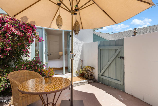1159 N Chester Avenue, Pasadena CA: https://media.crmls.org/mediaz/9aa3c8a6-7447-419f-ab8c-210963284c02.jpg