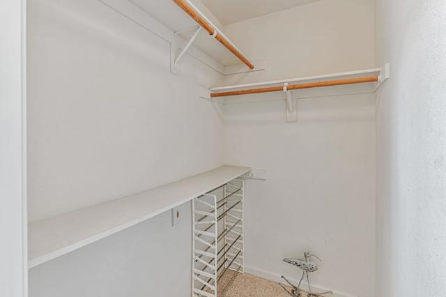 1700 Hemlock Court, Hollister CA: https://media.crmls.org/mediaz/9aa64d73-65aa-4406-a513-337a1002d5e2.jpg