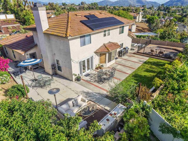 42608 Remora St, Temecula CA: https://media.crmls.org/mediaz/9aa68a6e-94a4-4850-8658-ac3602d6fbf8.jpg