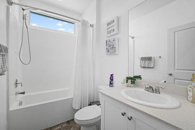 50298 Paseo Cadiz, Coachella CA: https://media.crmls.org/mediaz/9aa6e240-b50d-453a-a353-9e83d14641ba.jpg