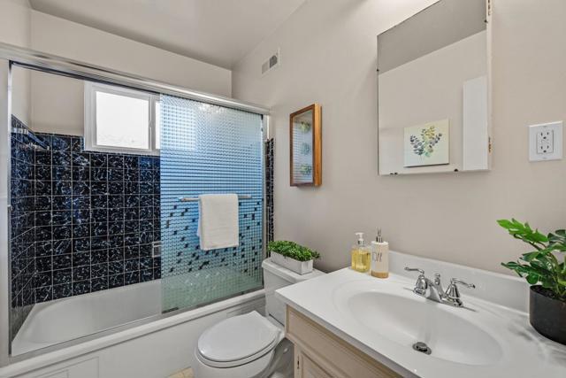 2480 Lexington Way, San Bruno CA: https://media.crmls.org/mediaz/9aa72f63-48a7-4c84-bf31-5f67a3966a33.jpg