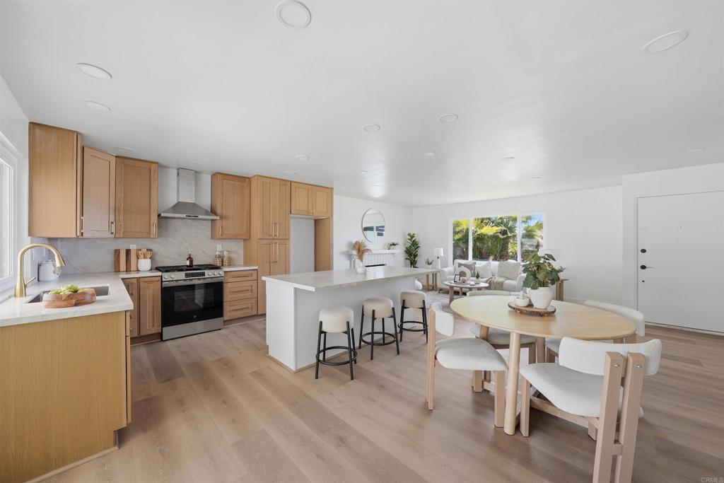 8060 Chalet Place - photo 4