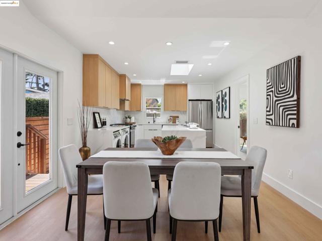 1612 Carleton St, Berkeley CA: https://media.crmls.org/mediaz/9aa87460-34b3-43e5-a646-ebe44b2d2f2e.jpg