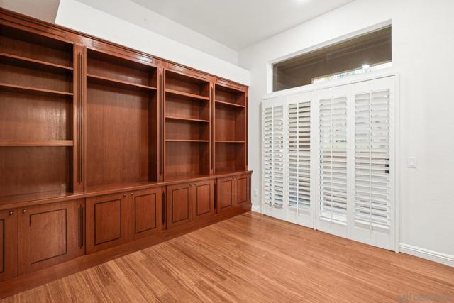 7175 Calabria Ct., San Diego CA: https://media.crmls.org/mediaz/9aaa5d4b-c8ae-4599-bd8e-c2dd2814e51a.jpg