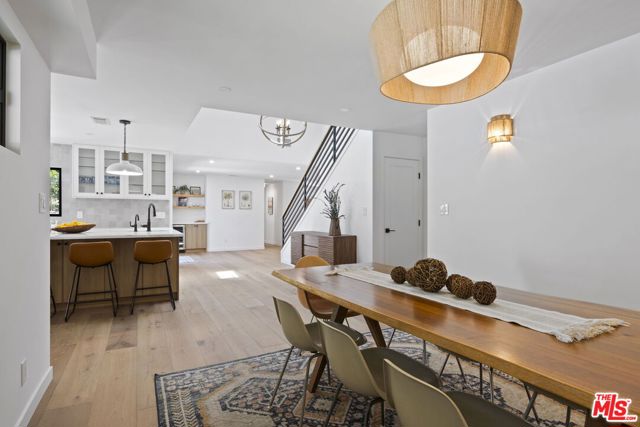1131 Rancho Drive, Ojai CA: https://media.crmls.org/mediaz/9aaa9c12-fcdb-4ed7-88a6-03de4fb4fecd.jpg