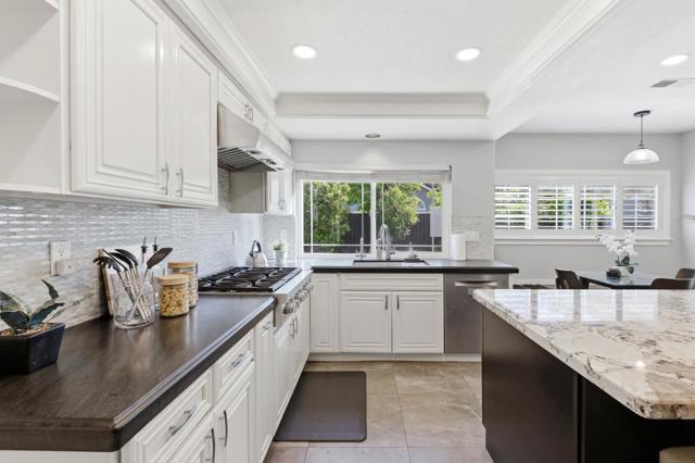 4168 Pinot Gris Way, San Jose CA: https://media.crmls.org/mediaz/9aaacec4-6311-48ea-9b7b-489abca8eed5.jpg