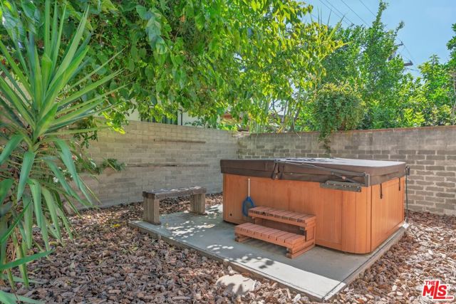3 Bed Home for Sale in Los Angeles, California