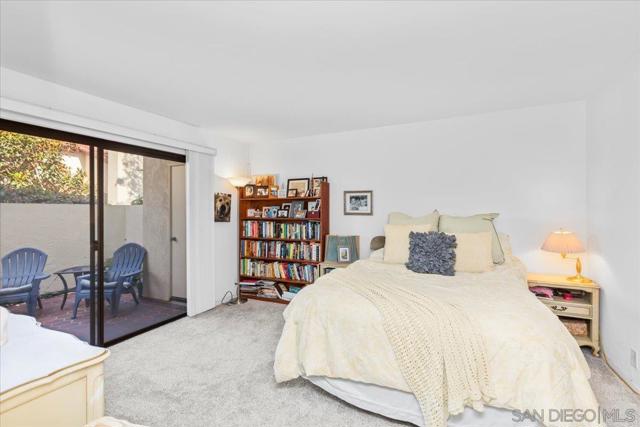 4145 Porte De Merano, San Diego CA: https://media.crmls.org/mediaz/9aab7604-298b-47de-a6ae-c12afb7f7b67.jpg