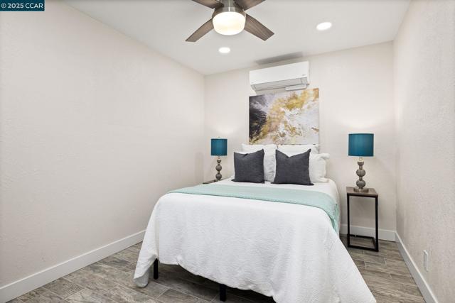 40 Loma Vista, Walnut Creek CA: https://media.crmls.org/mediaz/9aac0ee1-1af1-4724-a547-7264e646612f.jpg