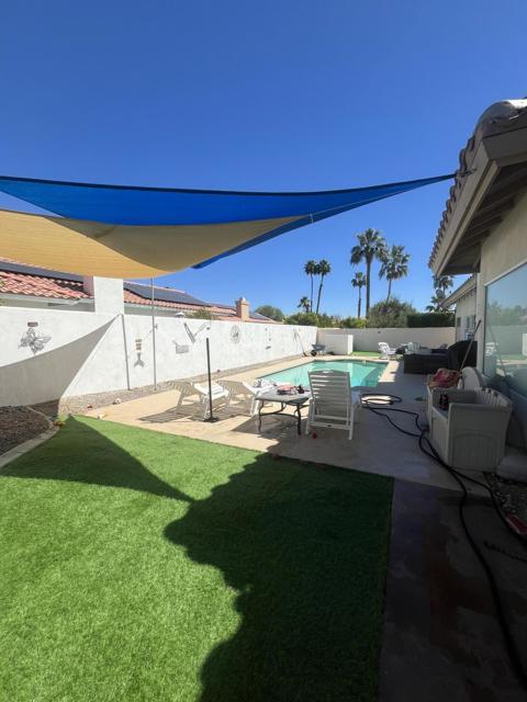 Image 7 of 9 For 77710 Westbrook Court