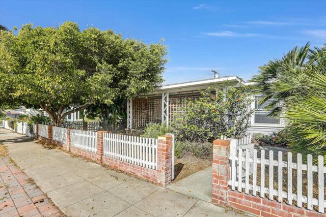 4640 Greene St, San Diego, California 92107, 2 Bedrooms Bedrooms, ,1 BathroomBathrooms,Single Family Residence,For Sale,Greene St,250018873SD