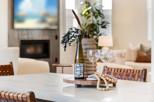 Detail Gallery Image 12 of 60 For 270 Normandy Ln, Carlsbad,  CA 92008 - 4 Beds | 4/1 Baths