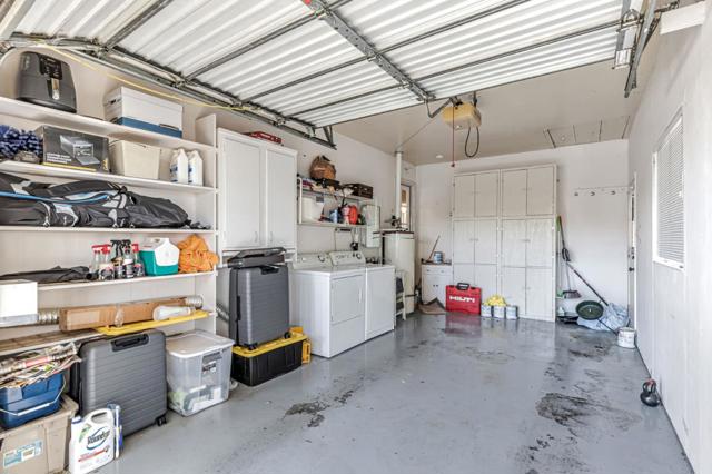 1010 Monterey Street, Hollister CA: https://media.crmls.org/mediaz/9aaea49a-d483-4f33-83ca-6f14cdfdd40b.jpg