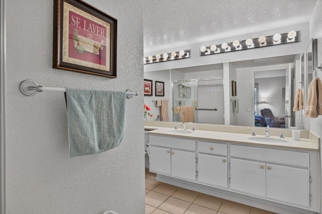 41365 Woodhaven Drive W, Palm Desert, CA 92211