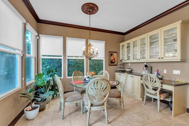 5398 SHANNON RIDGE LN, San Diego CA: https://media.crmls.org/mediaz/9ab04715-d5dc-45a4-8f06-8a0acaf98e71.jpg