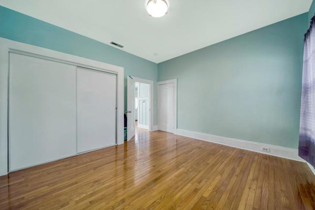 2520 E 24th Street, Oakland CA: https://media.crmls.org/mediaz/9ab05345-ab68-49ac-9b00-ff7ce056dfef.jpg