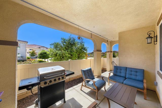 1709 Santa Carolina, Chula Vista CA: https://media.crmls.org/mediaz/9ab05ec8-a363-4125-b662-f4e43997ce25.jpg