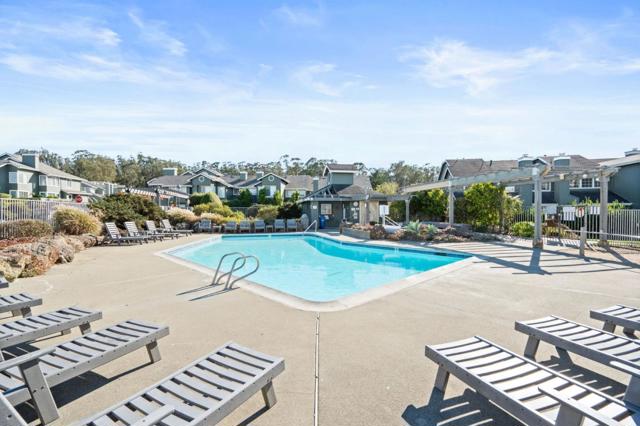 156 Treeview Drive, Daly City CA: https://media.crmls.org/mediaz/9ab138a2-6233-4afa-8d56-60a7adca2bf7.jpg