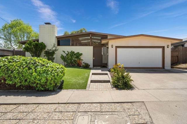 Detail Gallery Image 1 of 1 For 8465 Jackie Dr, San Diego,  CA 92119 - 4 Beds | 2/1 Baths