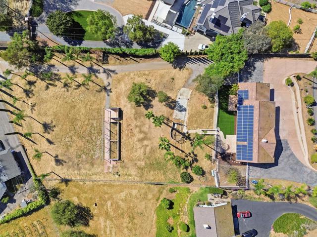 Detail Gallery Image 43 of 46 For 358 Spanish Spur, Fallbrook,  CA 92028 - 3 Beds | 2 Baths