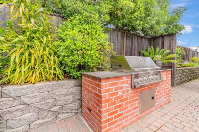 932 Pleasant Hill Road, Redwood City CA: https://media.crmls.org/mediaz/9ab23c14-b193-4568-acb2-ff8f22ad74fb.jpg