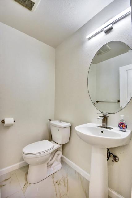18437 Opal Lane, Morgan Hill CA: https://media.crmls.org/mediaz/9ab28cc9-5fa4-4434-9f09-9aae30bea35a.jpg