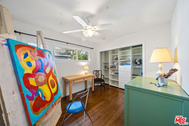 4942 Stern Avenue photo 24
