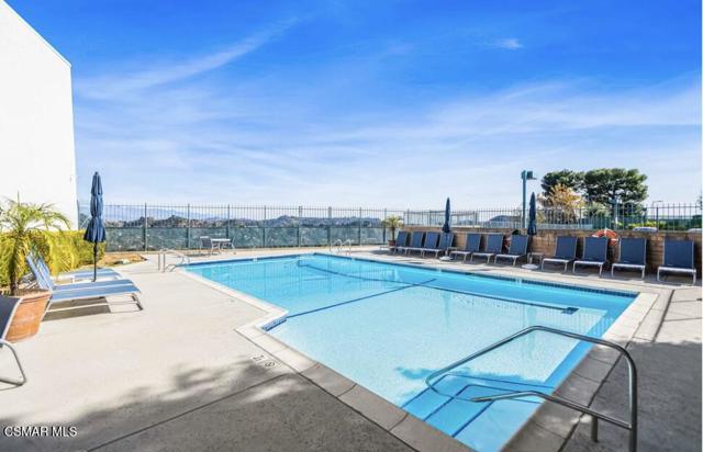 2457 Angelo Drive, Los Angeles CA: https://media.crmls.org/mediaz/9ab44a40-929c-4e6b-a538-ed8759c56e00.jpg