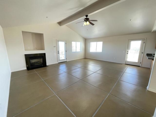 12465 Hillpoint Court, Valley Center CA: https://media.crmls.org/mediaz/9ab49236-cb6e-4407-be08-7c03280e21a9.jpg