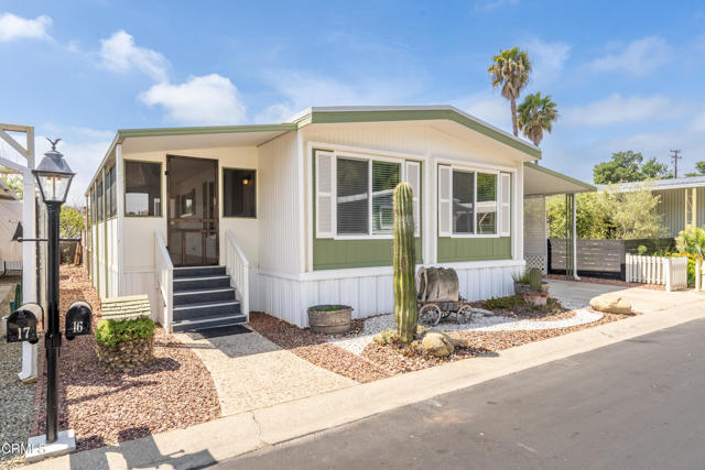 Detail Gallery Image 2 of 27 For 950 Woodland Ave #16,  Ojai,  CA 93023 - 2 Beds | 2 Baths
