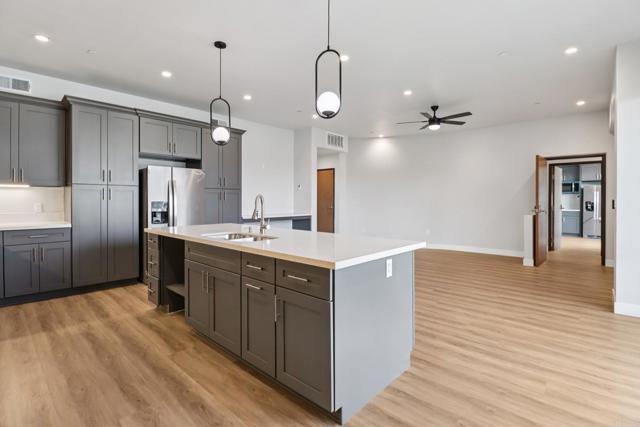 Detail Gallery Image 9 of 35 For 139 41 Almond St, Fallbrook,  CA 92028 - 7 Beds | 7/1 Baths