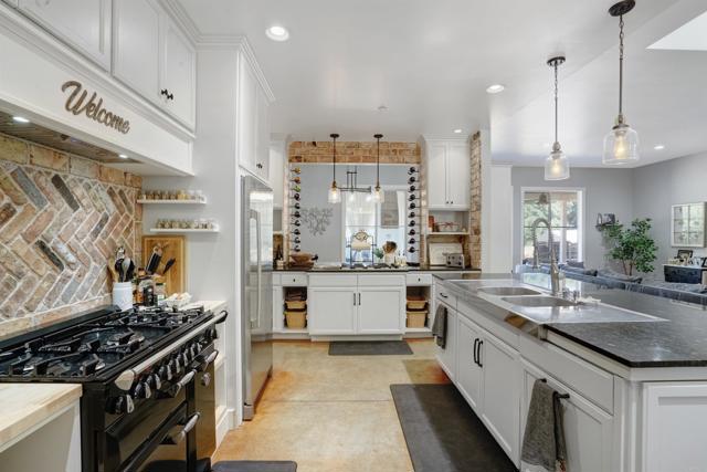 Image 21 of 55 For 1541 Santa Margarita Drive