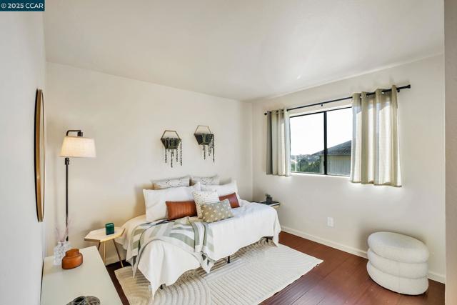 154 Turnberry Way, Vallejo CA: https://media.crmls.org/mediaz/9ab969e5-ca9c-420c-b60e-65979d41cce4.jpg