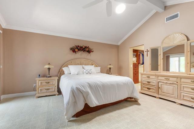 17788 Caminito Balata, San Diego CA: https://media.crmls.org/mediaz/9aba3231-03bd-4459-8f94-23d7505e9034.jpg