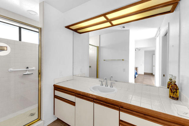 78565 Vista Del Fuente, Indian Wells CA: https://media.crmls.org/mediaz/9abb1c10-53e4-4a30-8ef6-7ee4d0347379.jpg