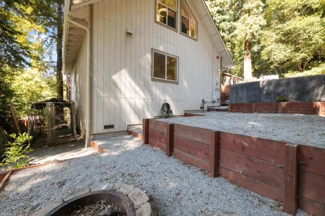 325 Fireside Road, Boulder Creek CA: https://media.crmls.org/mediaz/9abb4d88-c305-4e23-aca5-f18d8e4ea379.jpg
