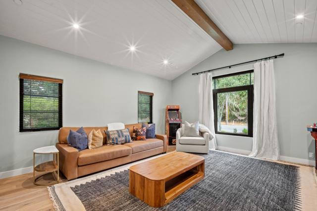 543 Asilomar Boulevard, Pacific Grove CA: https://media.crmls.org/mediaz/9abb6c86-7dec-4a42-9fa8-8e9ff3fedfdd.jpg