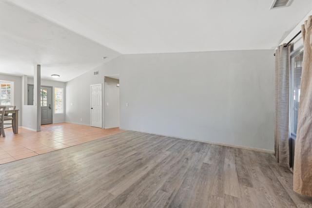 Detail Gallery Image 15 of 74 For 26940 Paradise Meadow Ln, Valley Center,  CA 92082 - 3 Beds | 2 Baths