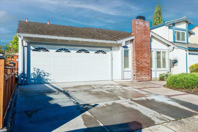1283 Royal Crest Drive, San Jose CA: https://media.crmls.org/mediaz/9abb8952-615c-4d17-ae4e-e89f95debbdb.jpg