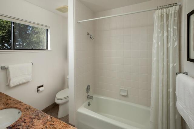 1290 Sharon Park Drive, Menlo Park CA: https://media.crmls.org/mediaz/9abbb6f8-6373-4cf7-89b6-57b254a74d69.jpg