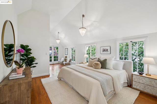 1143 Keith Ave, Berkeley CA: https://media.crmls.org/mediaz/9abbc1e5-5cf2-4ab2-be9d-42a7721566ba.jpg