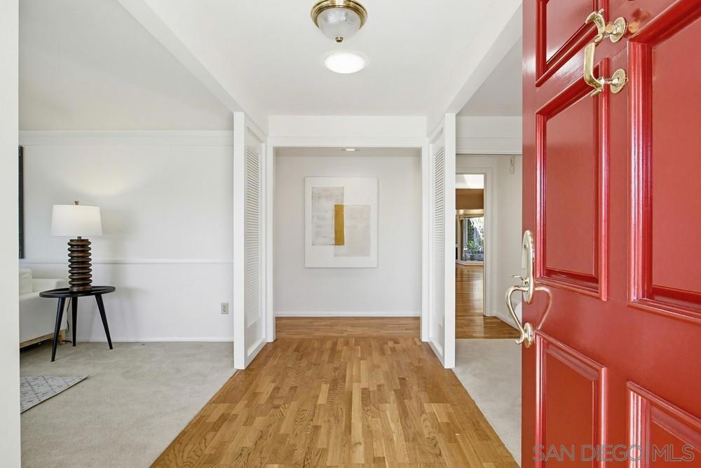 8635 Cliffridge - photo 3