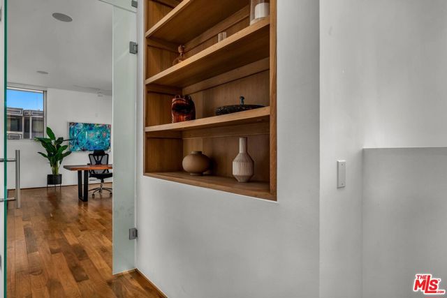 17 North Venice Boulevard photo 15